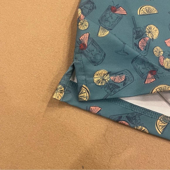 Men’s Goodfellow Summer Cocktail Golf Polo Size XL - Picture 2 of 9